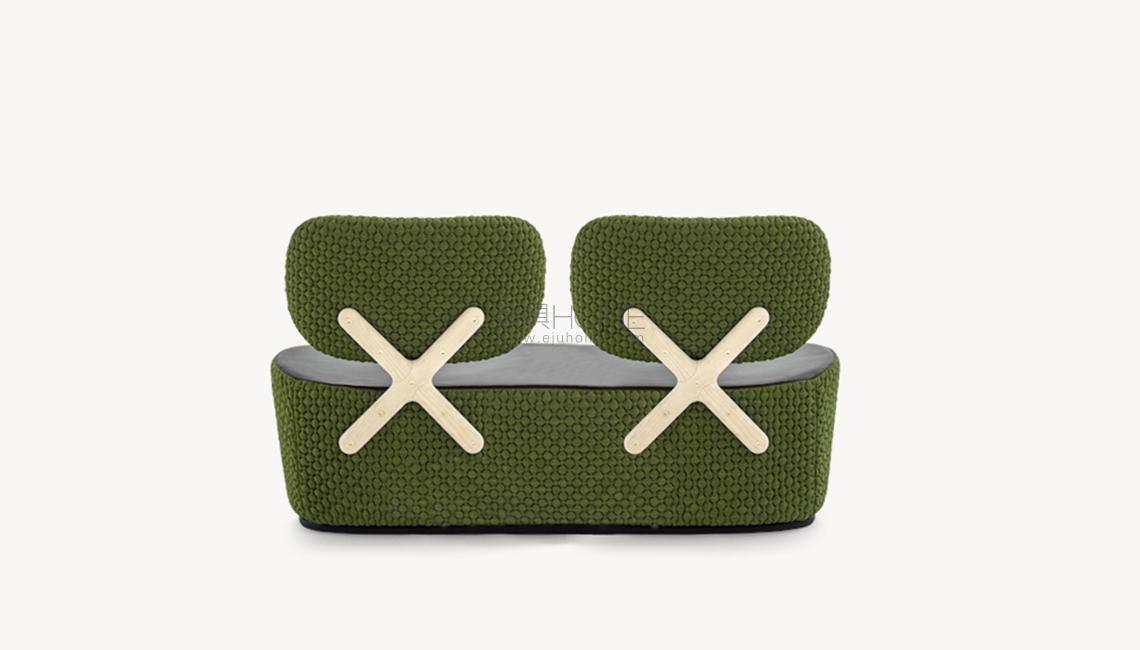 X Chair 休闲椅