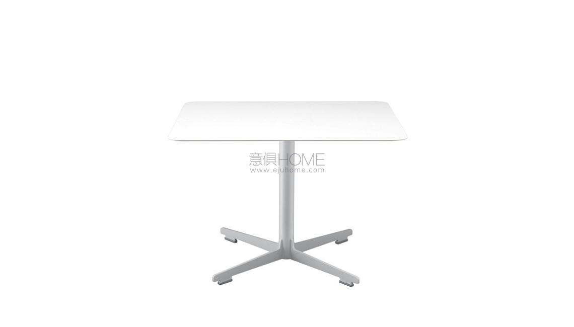 CROSS TABLE - 574 桌子