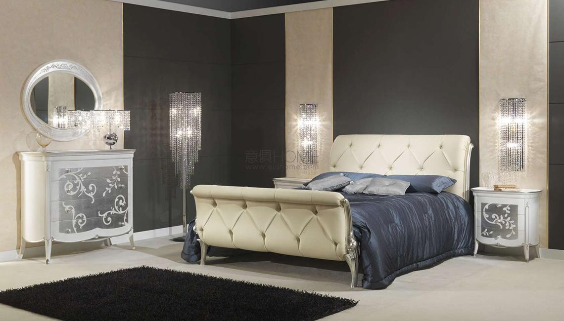 Art Decò style bedroom 边柜