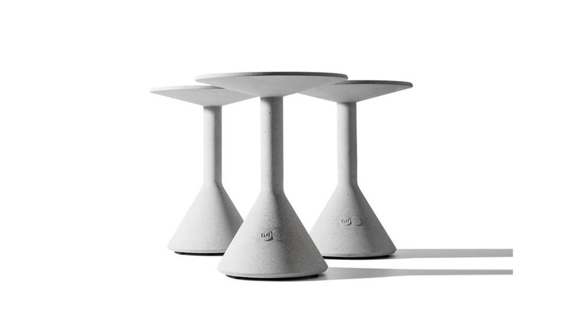 SIDE TABLE B边几