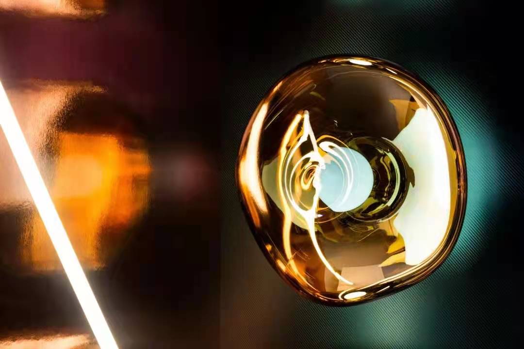 Tom Dixon熔岩灯 | 烫破黑夜的“炼金术士”