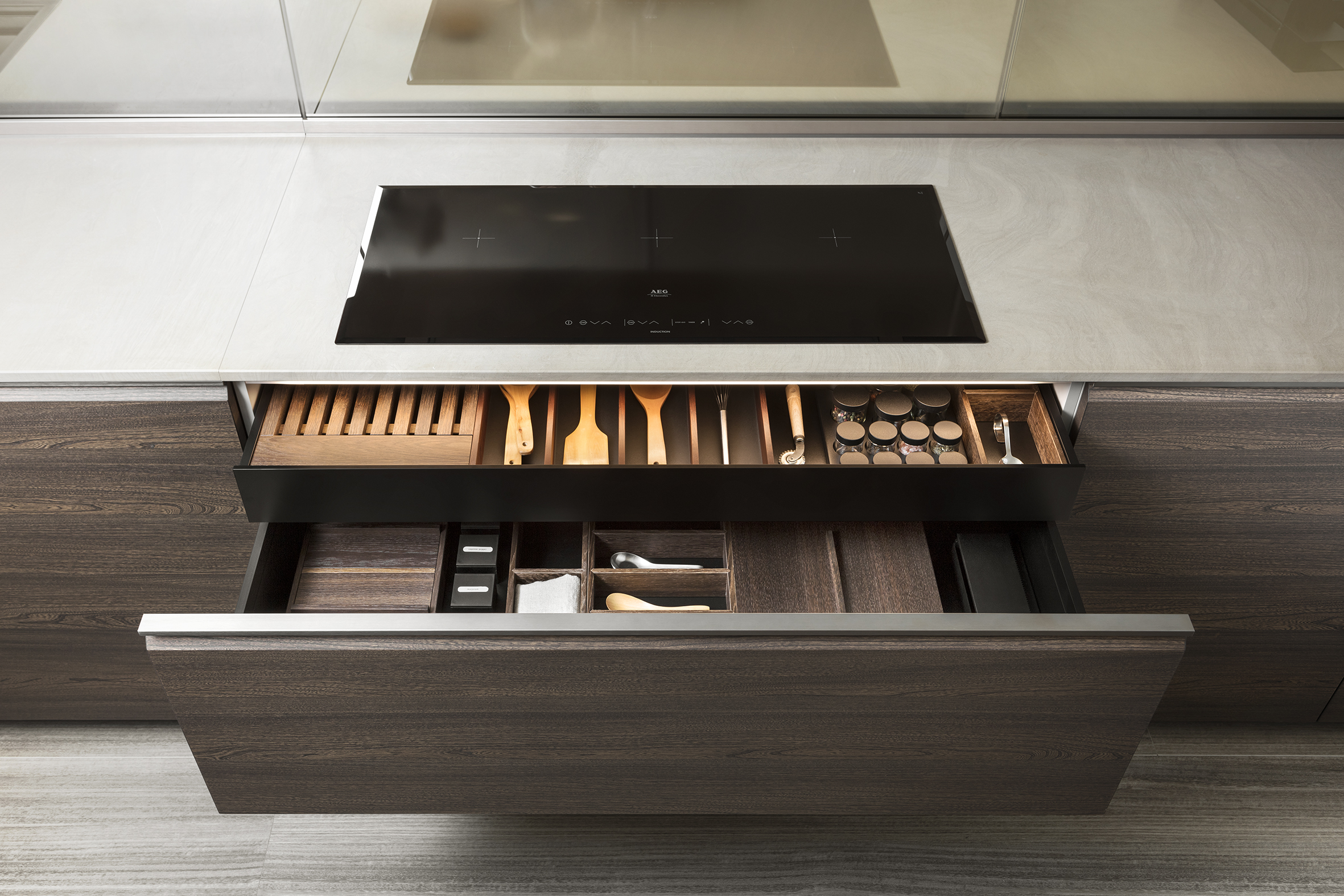 Dada - Molteni&CTROLLEYS AND CUTTING BOARDS厨房家具