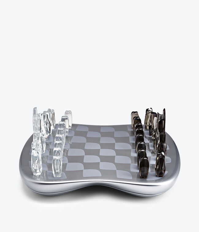 ZAHA HADID DESIGNFIELD OF TOWERS CHESS SET国际象棋